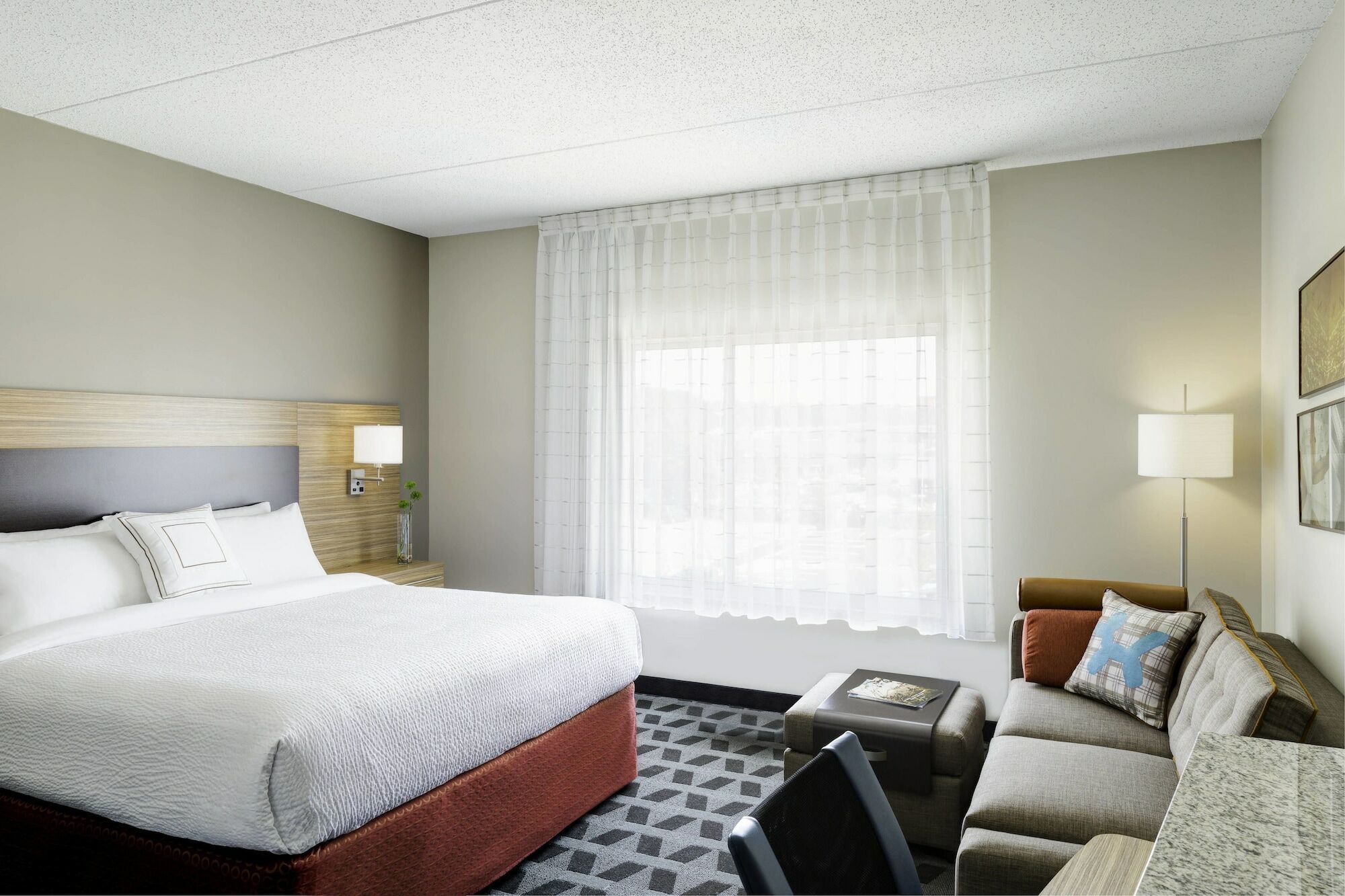Towneplace Suites Kansas City At Briarcliff Exterior foto